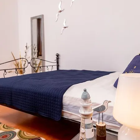Lucia Villa Albarella Island